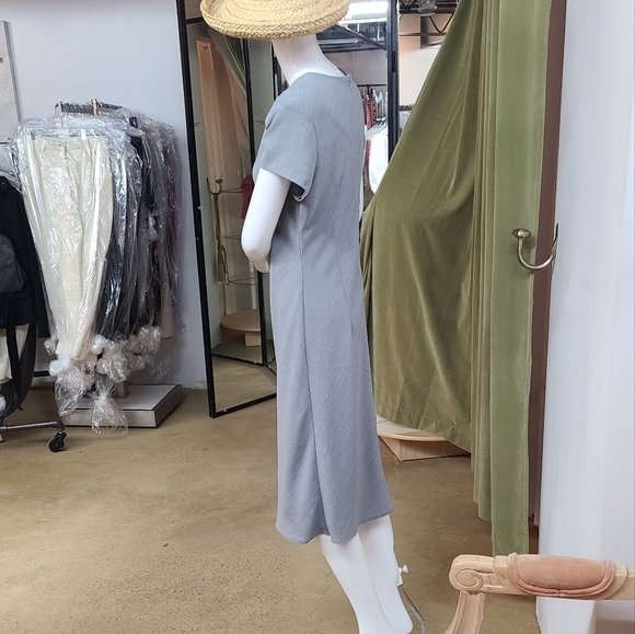 MJW Studio Dress - Picture 4 of 10